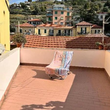 Cheerful Room, Sharing Kitchen In A Cosy Family Art House, Ideal For One Person Or Couple San Remo Zewnętrze zdjęcie
