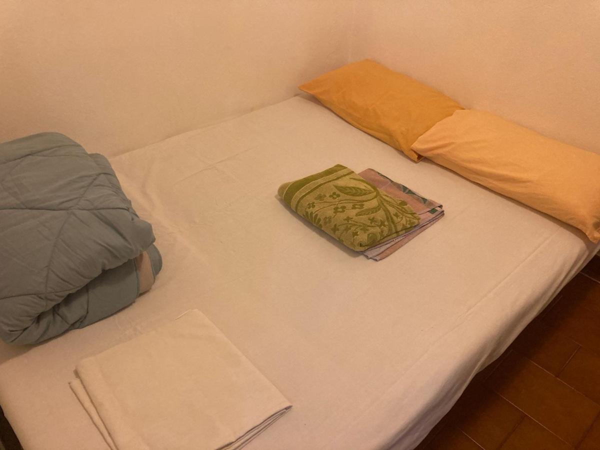 Cheerful Room, Sharing Kitchen In A Cosy Family Art House, Ideal For One Person Or Couple San Remo Zewnętrze zdjęcie