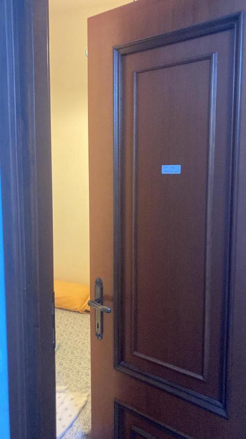 Cheerful Room, Sharing Kitchen In A Cosy Family Art House, Ideal For One Person Or Couple San Remo Zewnętrze zdjęcie